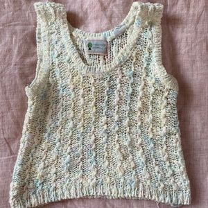 Vintage crop sweater